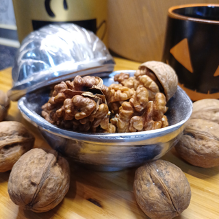 aluminum-walnut-serving-bowl.jpg