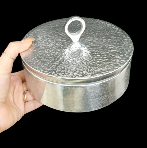 modern-hammered-aluminum-candy-bowl