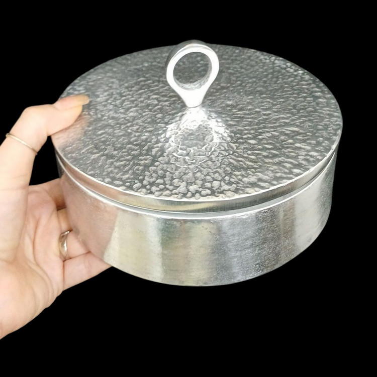 modern-hammered-aluminum-candy-bowl