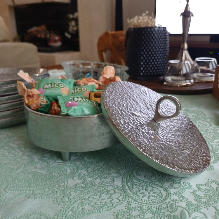 luxury-aluminum-candy-bowl