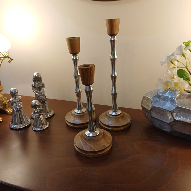 luxury-three-piece-candle-holder-set.jpg