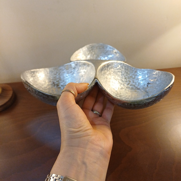 اردوخوری «سهخانه مدرن» – مجموعه سهتایی کاربردی و لوکس ـ طرح چکشی