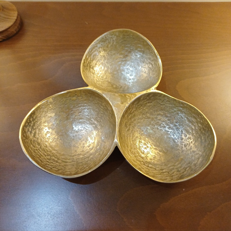 اردوخوری «سهخانه مدرن» – مجموعه سهتایی کاربردی و لوکس ـ طرح چکشی