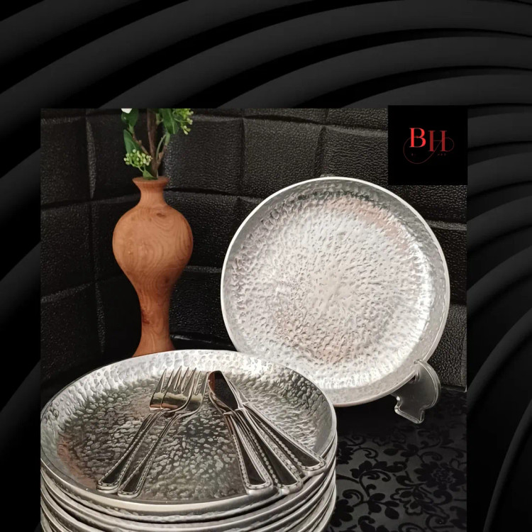 “Alumis Aluminum Serving Platter - Luxurious Hammered Finish”
