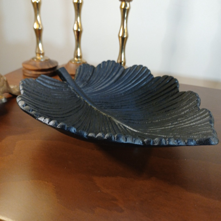 Elegant matte black leaf design serving dish, decorative luxury tray for serving fruit, sweets and dry fruits