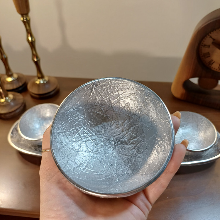 minimalist-aluminium-4-compartment-serving-tray.jpg