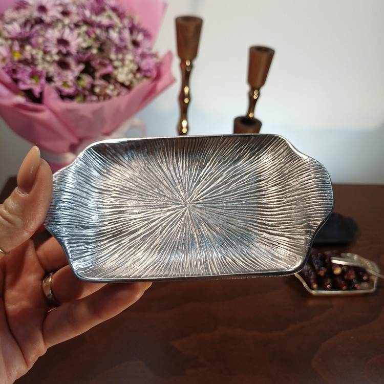 luxury-date-serving-dish.jpg