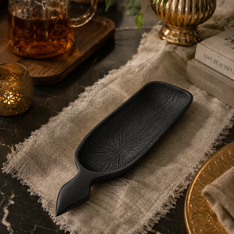 modern-aluminum-serving-dish.jpg
