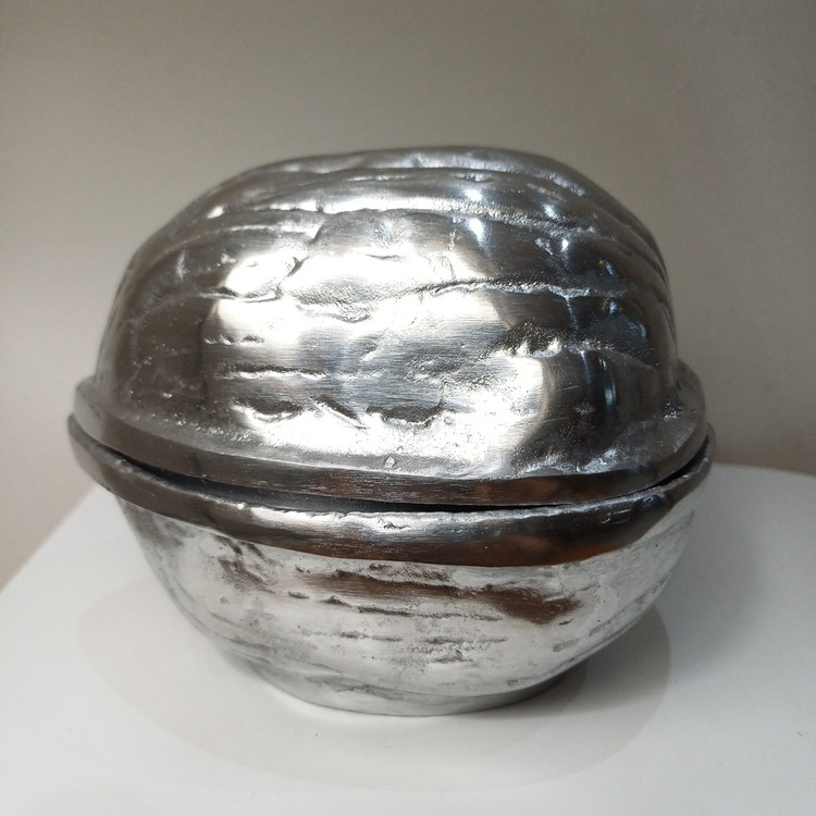 modern-aluminum-walnut-serving-dish.jpg