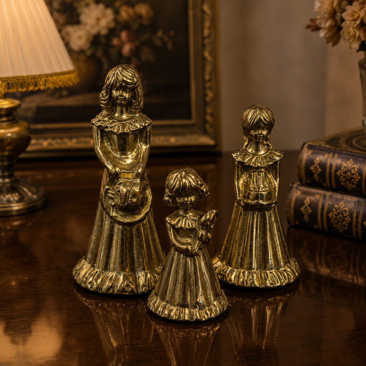 aluminum-three-women-figurine.jpg