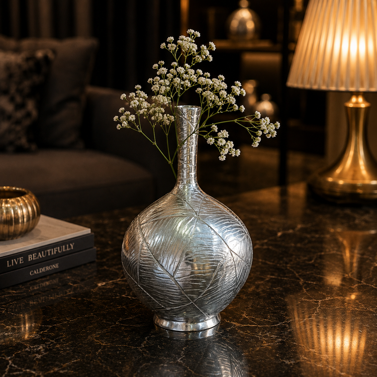 vina-wheat-design-aluminum-vase.jpg