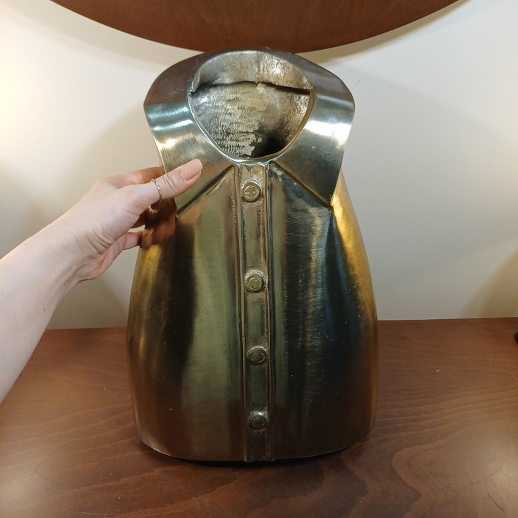 mr-decorative-vase-male-inspired-design.jpg