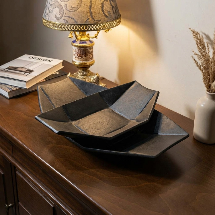 Luxury nine-sided aluminum serving dish in two sizes